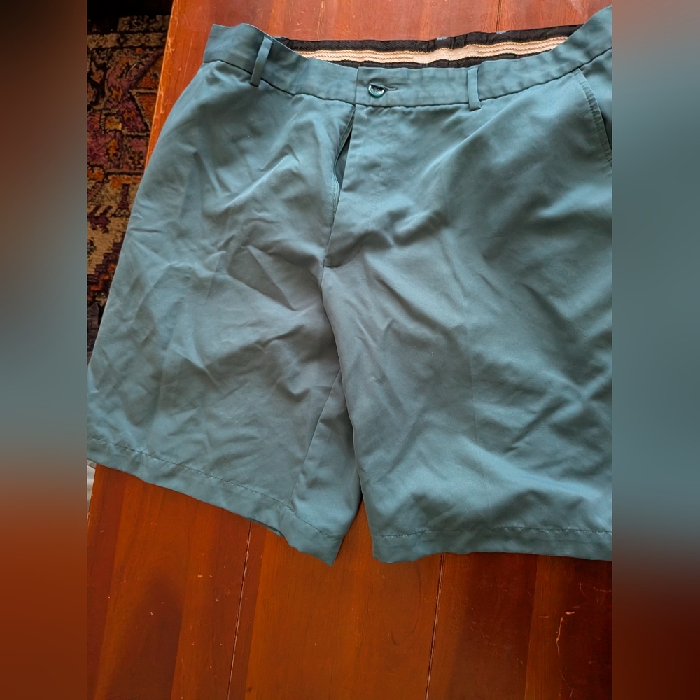 Greg Norman Collection Teal Green Men’s Shorts